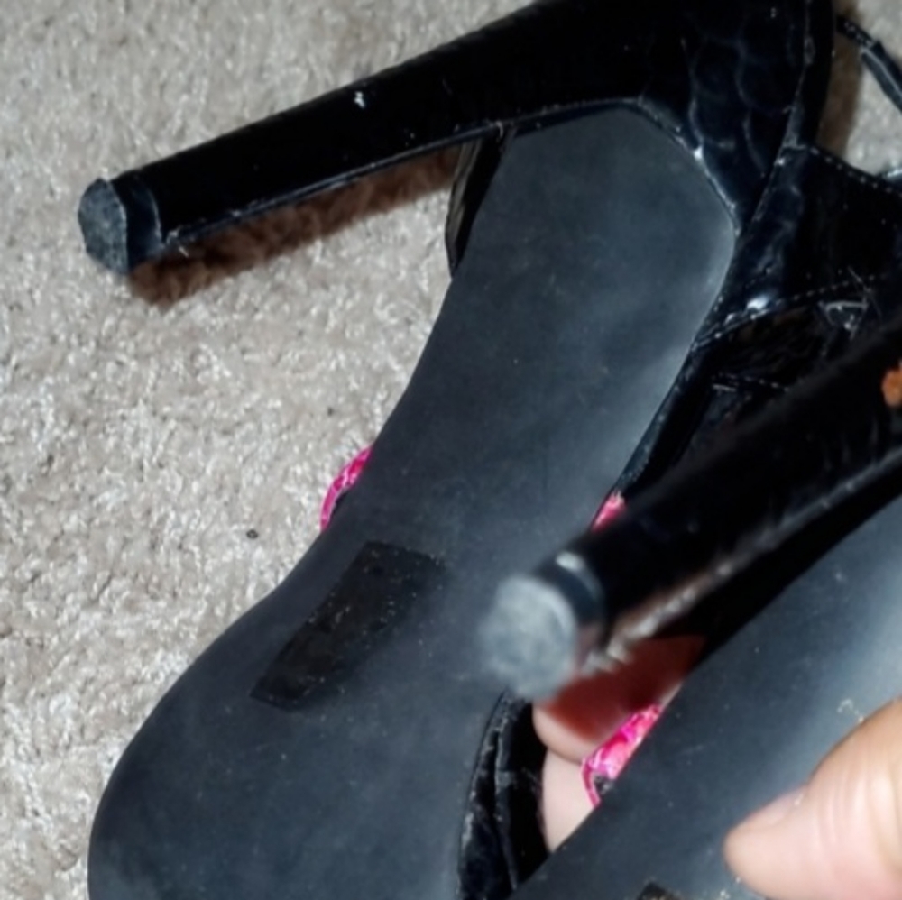 Paper Fox Heels - Picture 6 of 6
